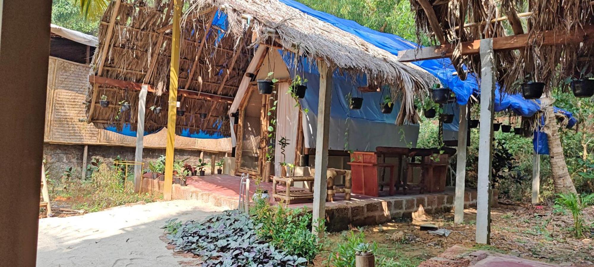 Te Amo Boutique Stays Kumta Bagian luar foto